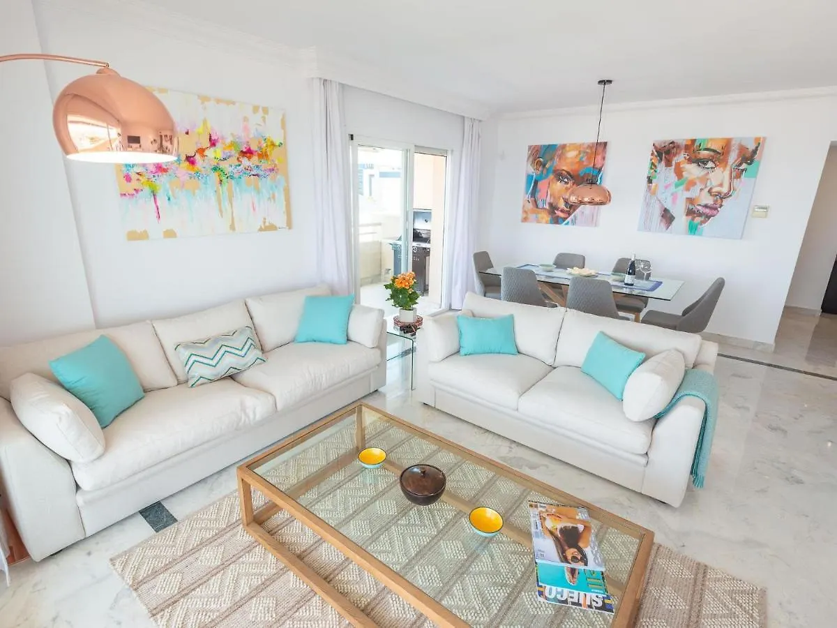 Apartment Vacation Marbella I Puerto Banus Sea Front, Best View, 24-7 Security, Pool Spain