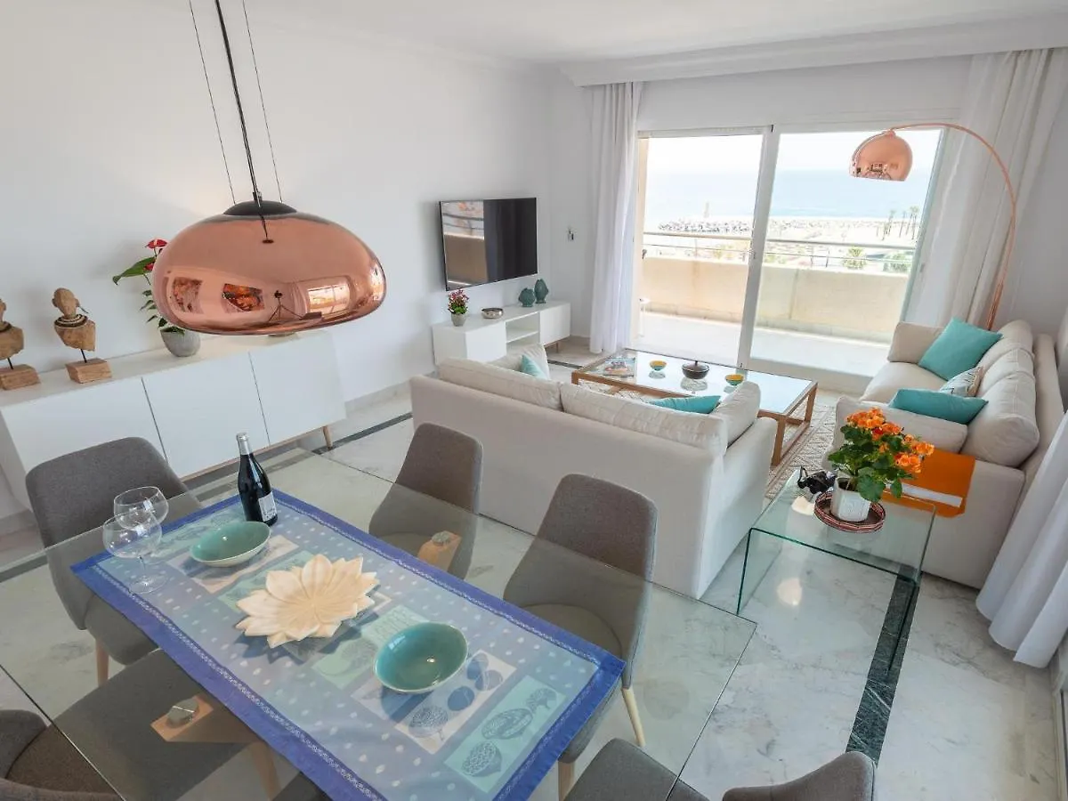Vacation Marbella I Puerto Banus Sea Front, Best View, 24-7 Security, Pool Apartment
